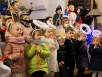 Jasełka w kościele w wykonaniu dzieci z Parafialnego Przedszkola '2019