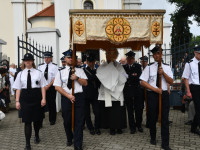 Boże Ciało - procesja eucharystyczna i Msza święta 