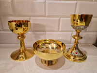 Odnowione kielichy i głęboka patena '2025