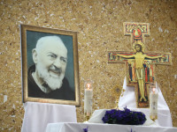 Nasza wspólnota na Diecezjalnym Spotkaniu Grup Modlitwy Ojca Pio w Wołczynie '2025