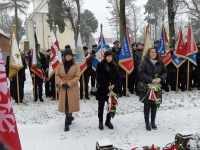 Rocznica walk powstańczych pod Zdunami - Msza święta i złożenie kwiatów przy mogile